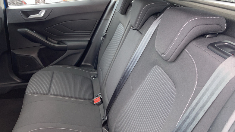 Ford Focus 1.0 EcoBoost 125 Titanium 5dr Petrol Hatchback